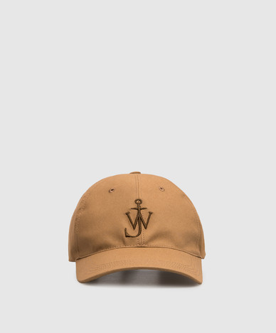 Gorra marrón con bordado
