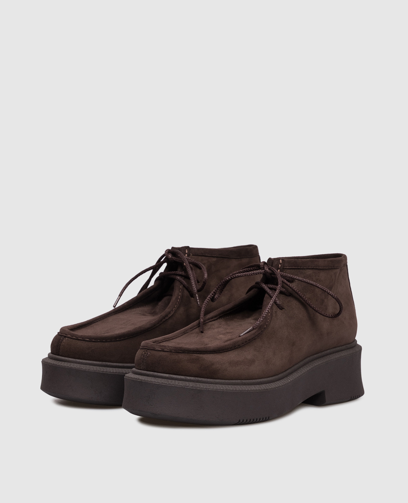 

Brown suede deserts Babe Pay Pls