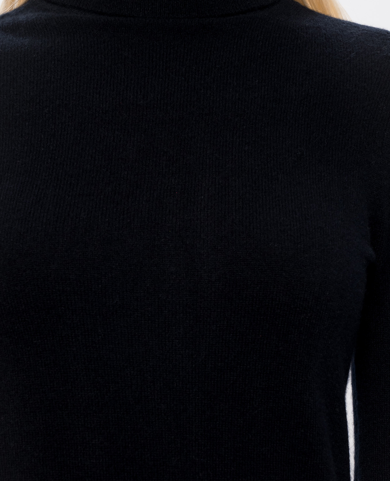 Fenwick black cashmere golf Simkhai 5