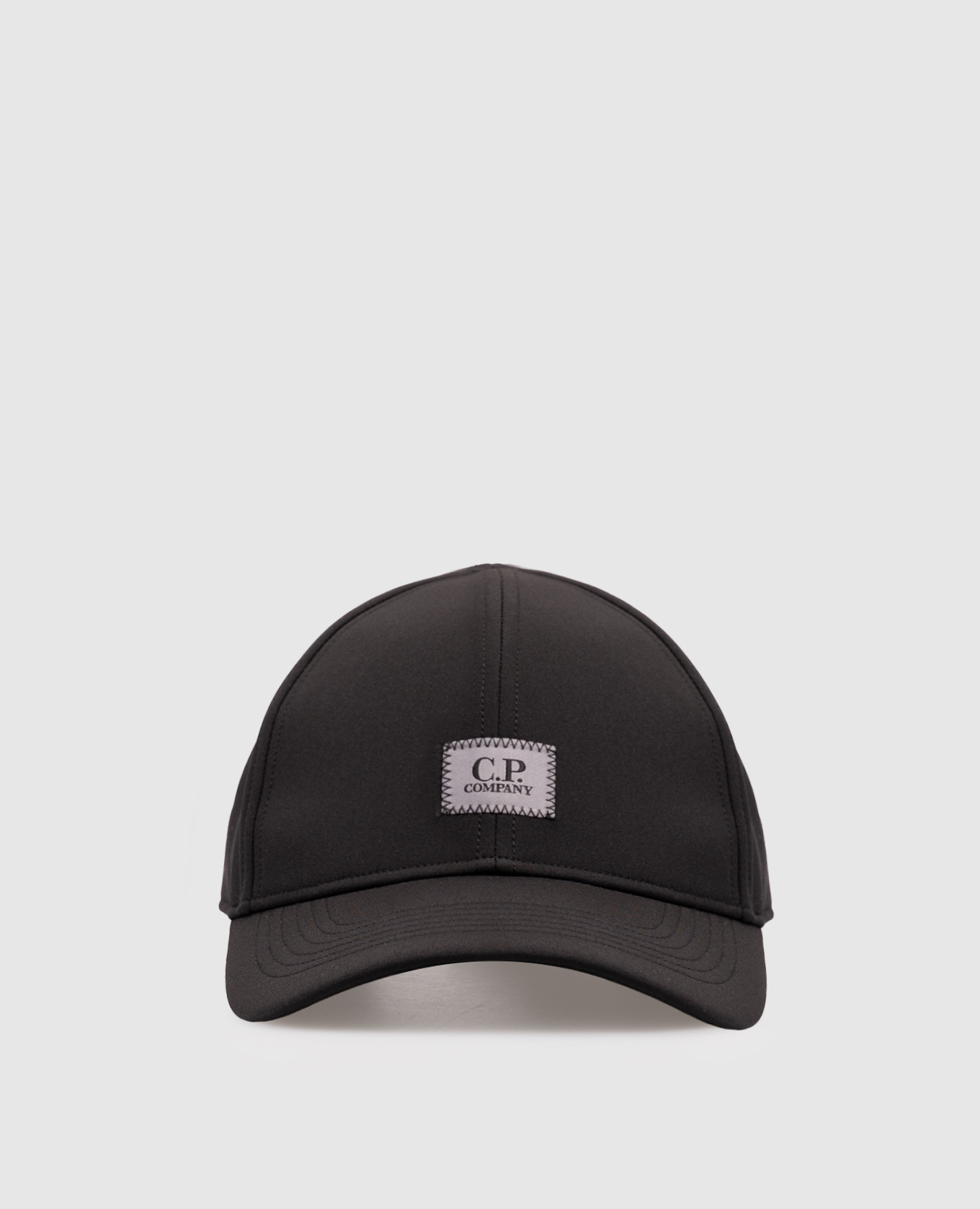 Black insulated cap with logo patch