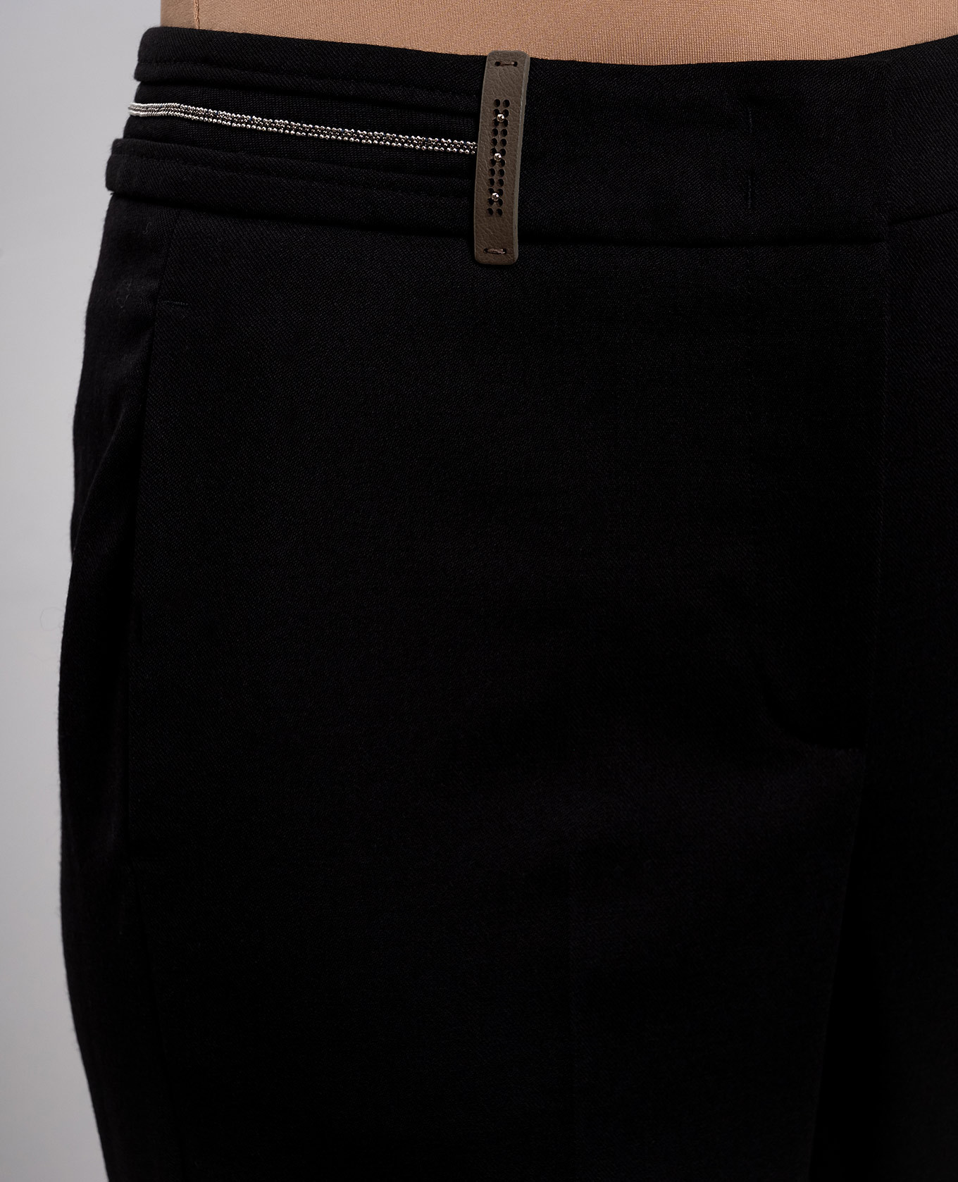 

Black pants with wool Peserico