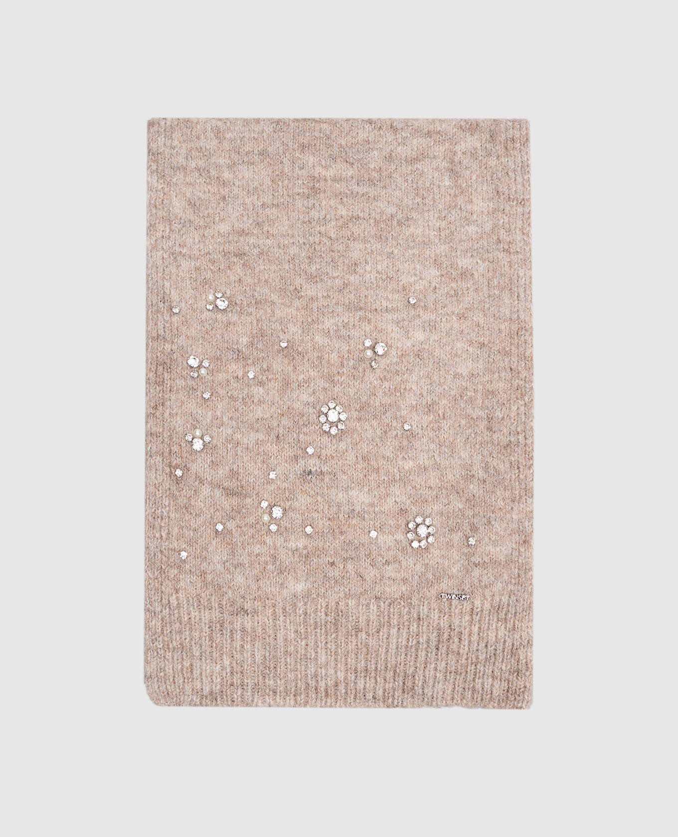 Beige scarf with applique