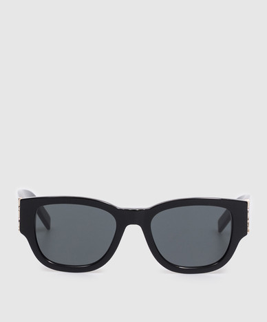 Black sunglasses M174