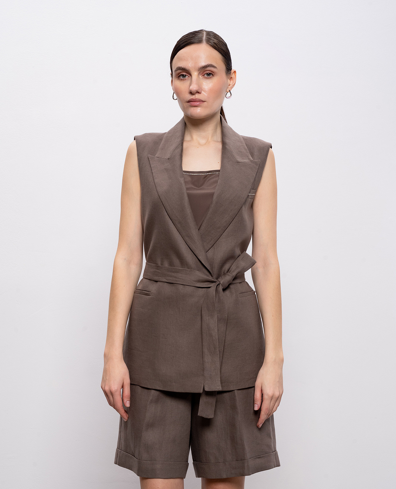 

Brown double-breasted linen vest Peserico