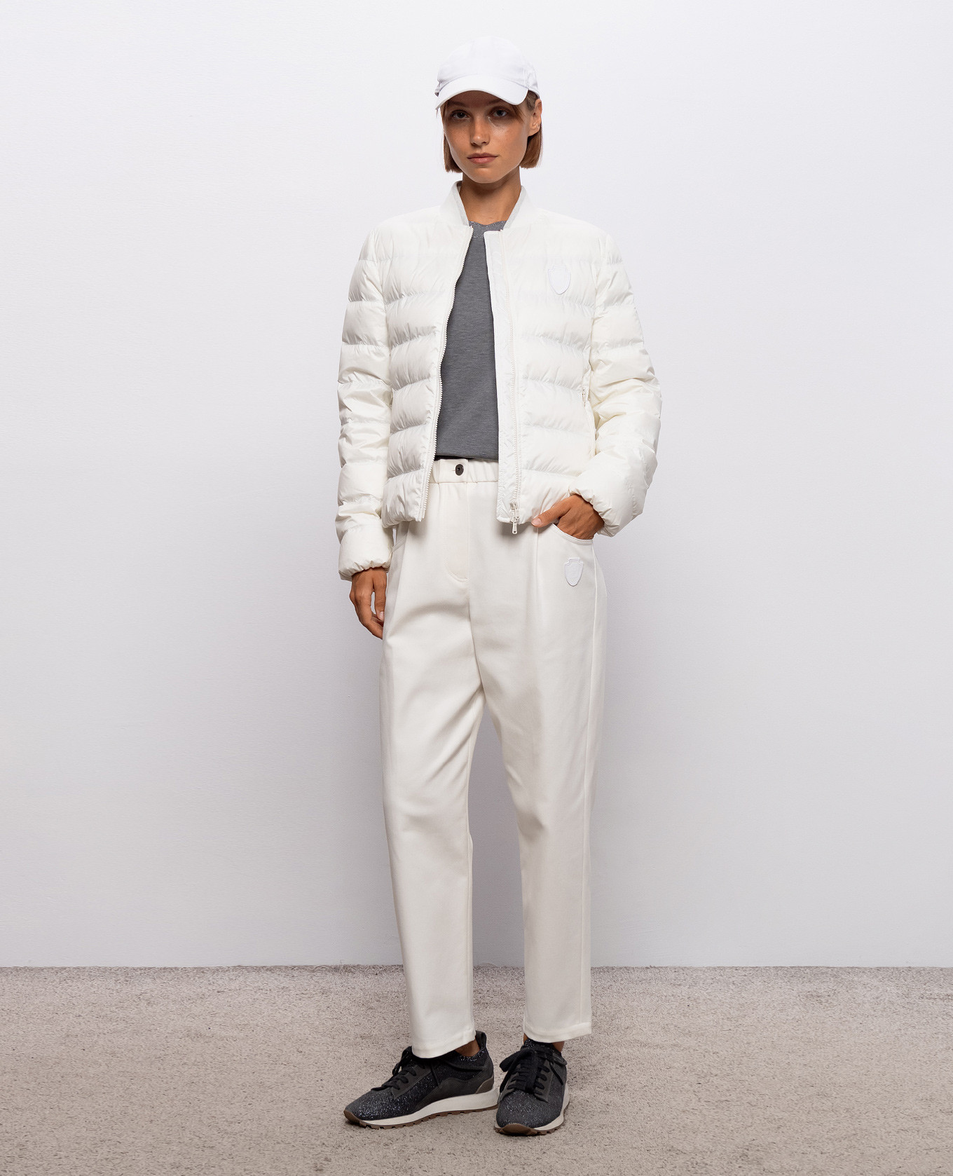 Ivory pants with monil chain Brunello Cucinelli 2