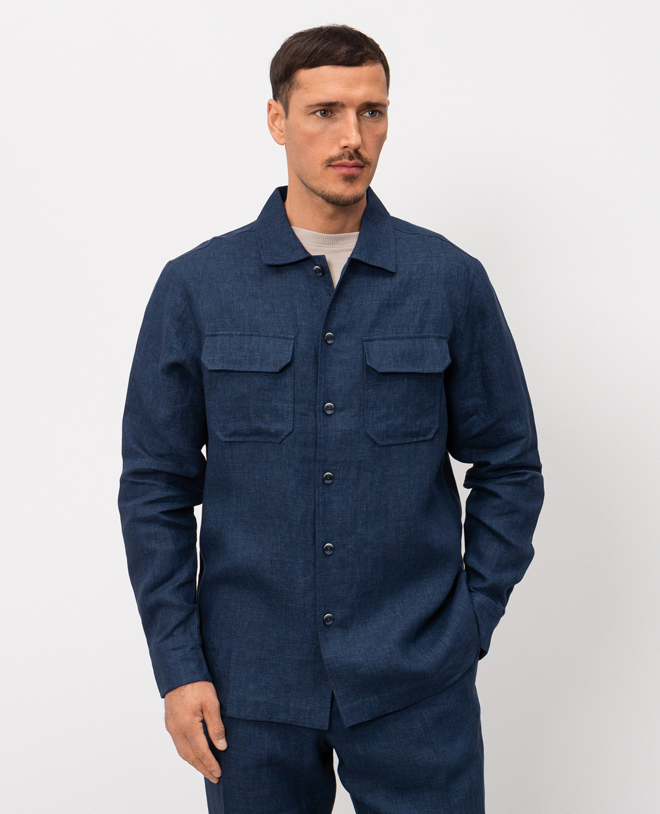 Blue straight-cut linen shirt CAPOBIANCO 3