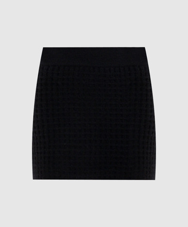 Allude