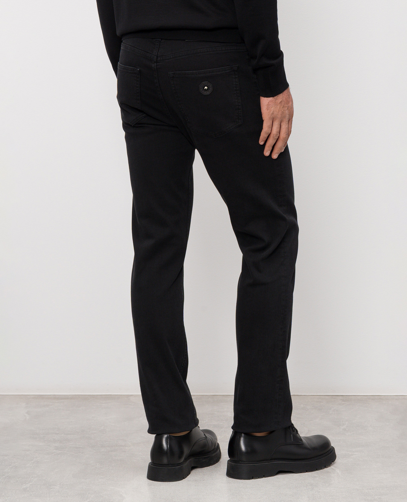 

Black jeans with logo patch Stefano Ricci