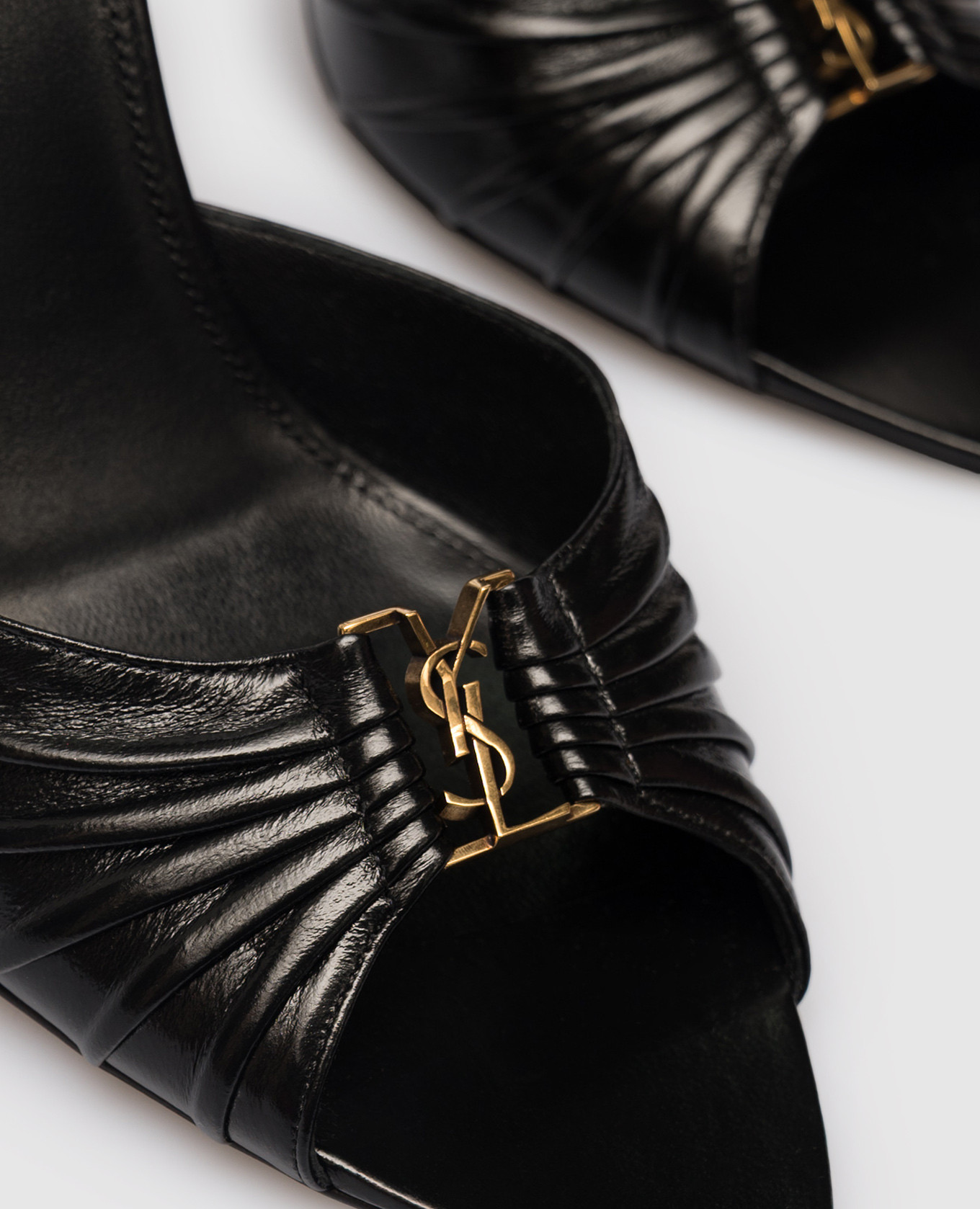 

BABYLONE black leather mules Saint Laurent