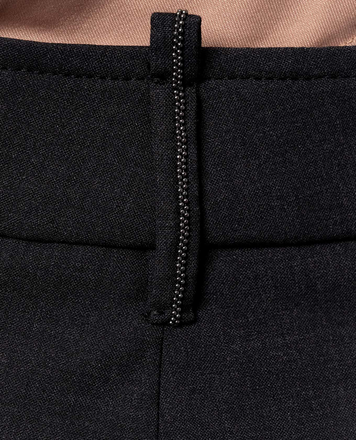 Gray wool pants with a monil chain Brunello Cucinelli 5
