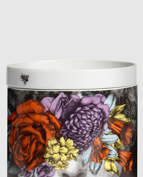 Fornasetti Large scented candle NEL MENTRE - Tra i Fiori Décor in a porcelain candlestick FPB800YGS