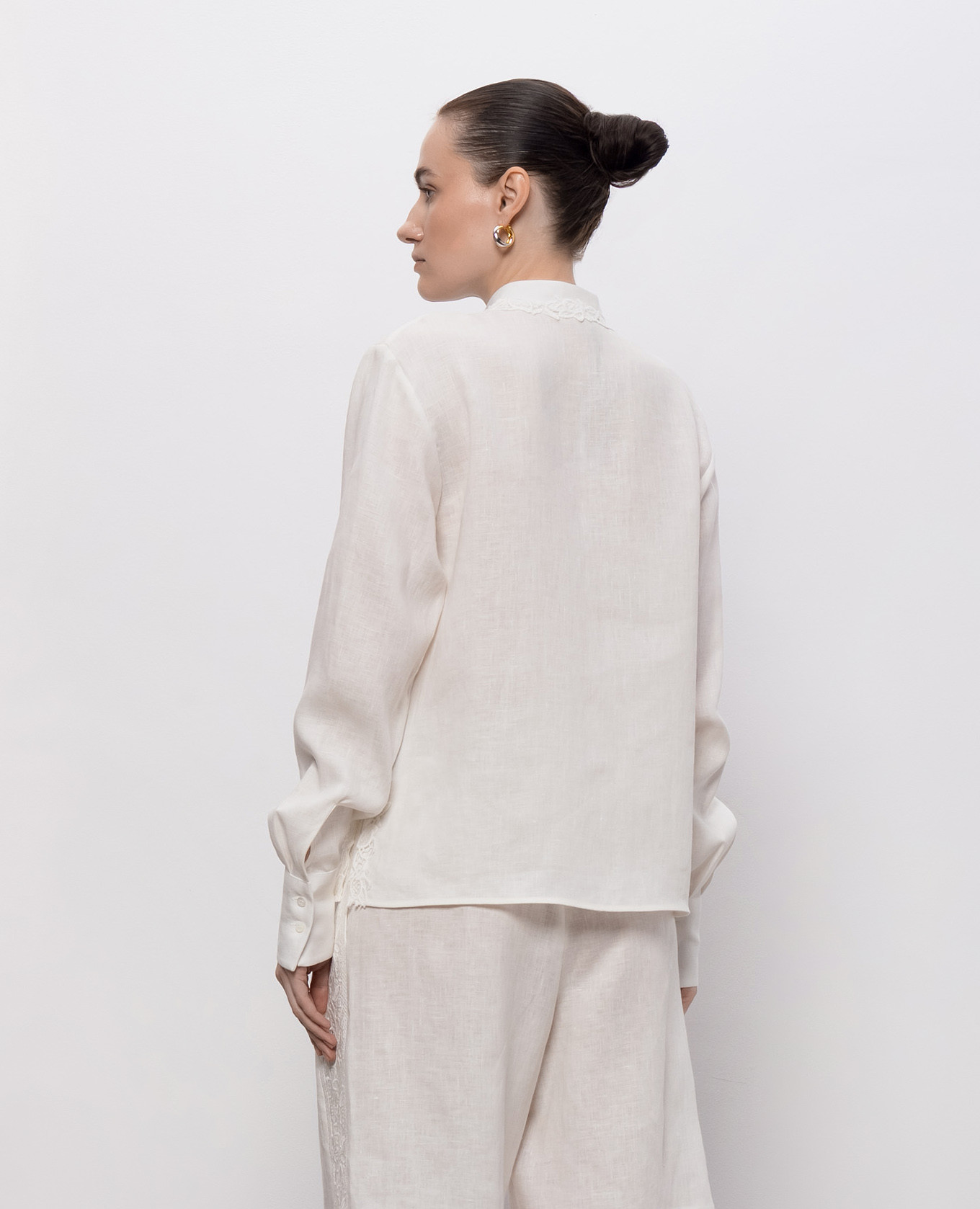 Ivory linen blouse Ermanno Scervino Life 4