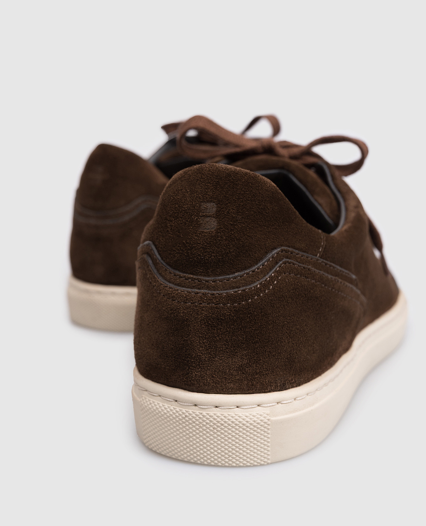 Brown suede sneakers with emblem Brett Johnson 5