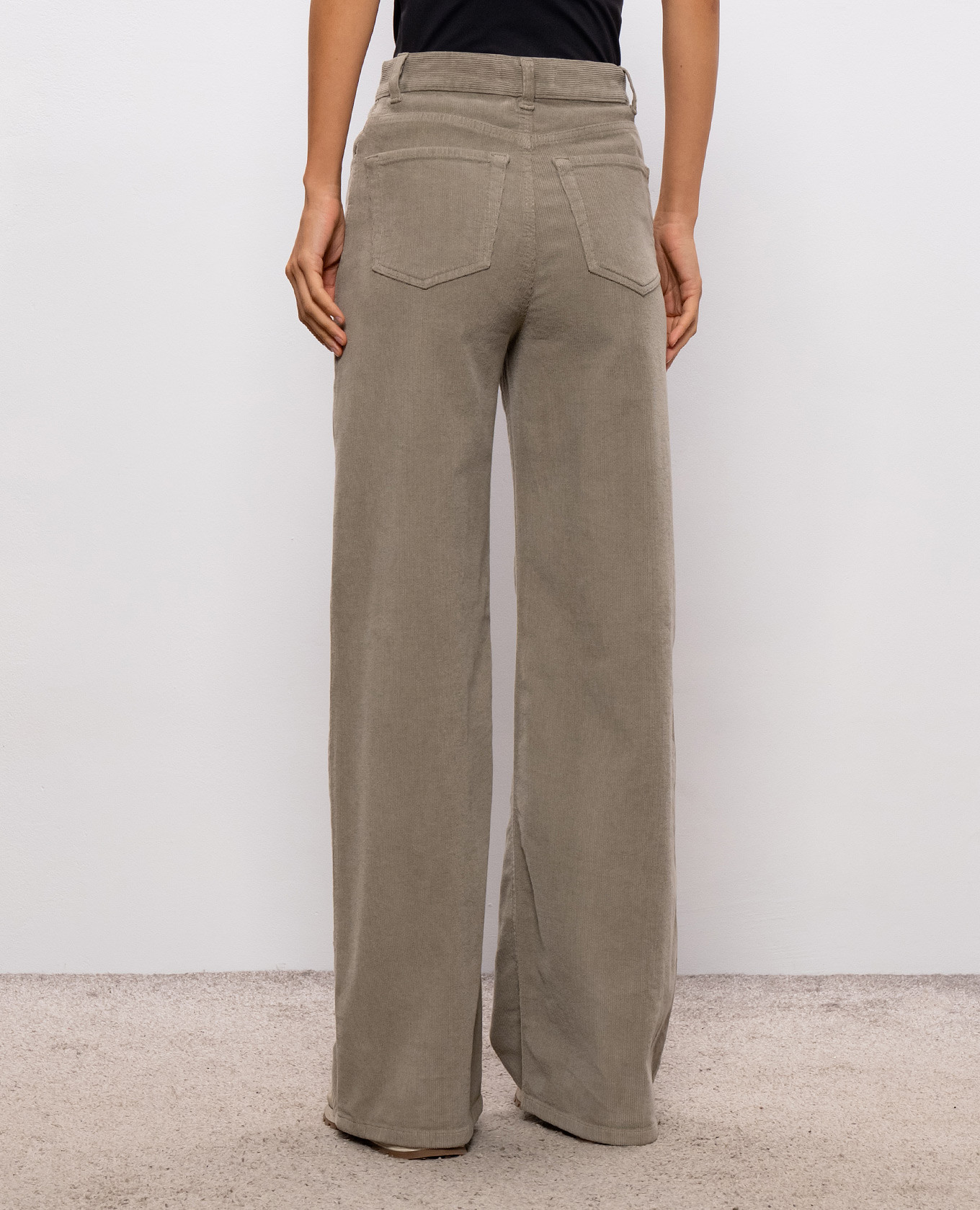Beige suede pants Twinset 4
