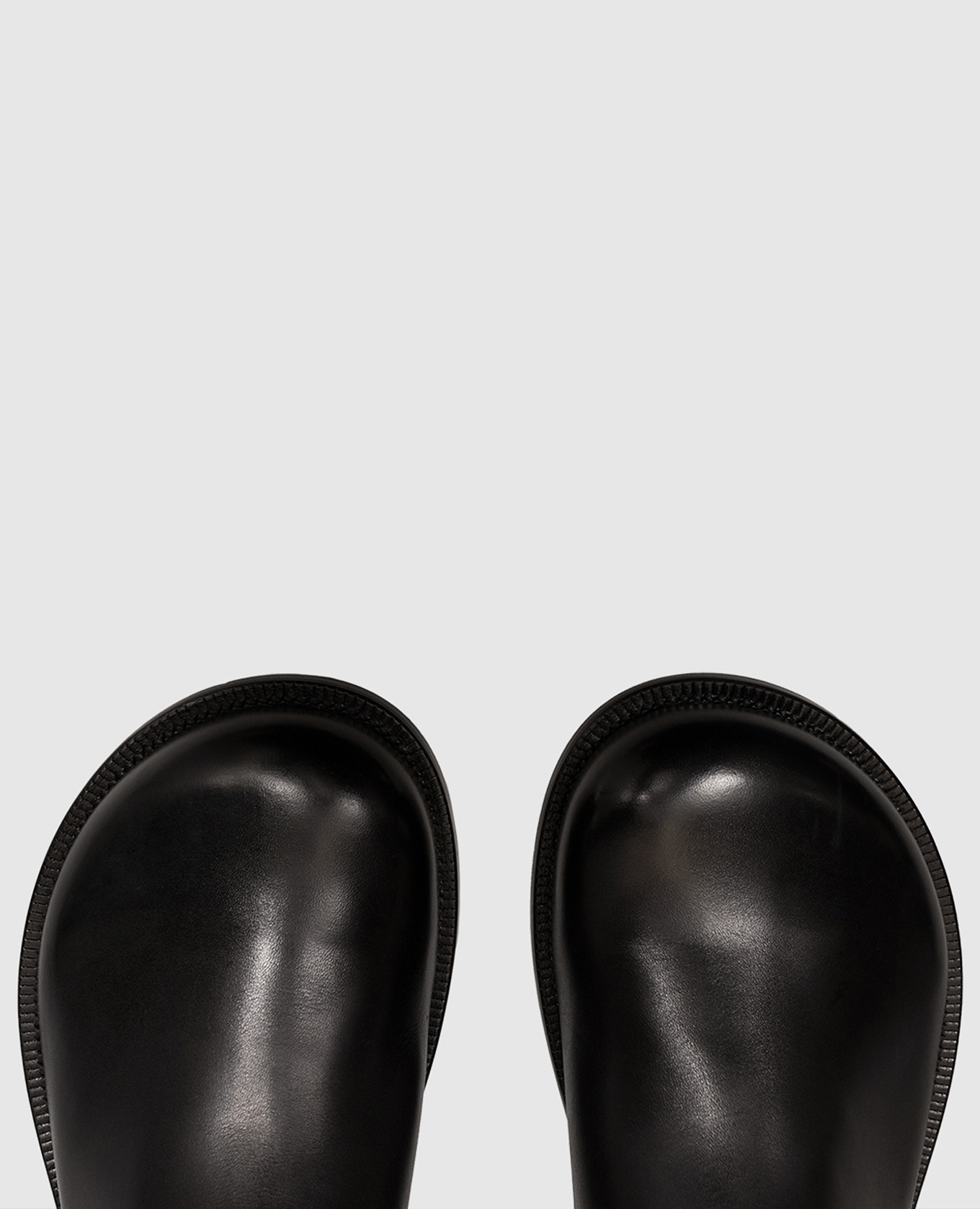 Black leather Chelsea boots JW Anderson 4