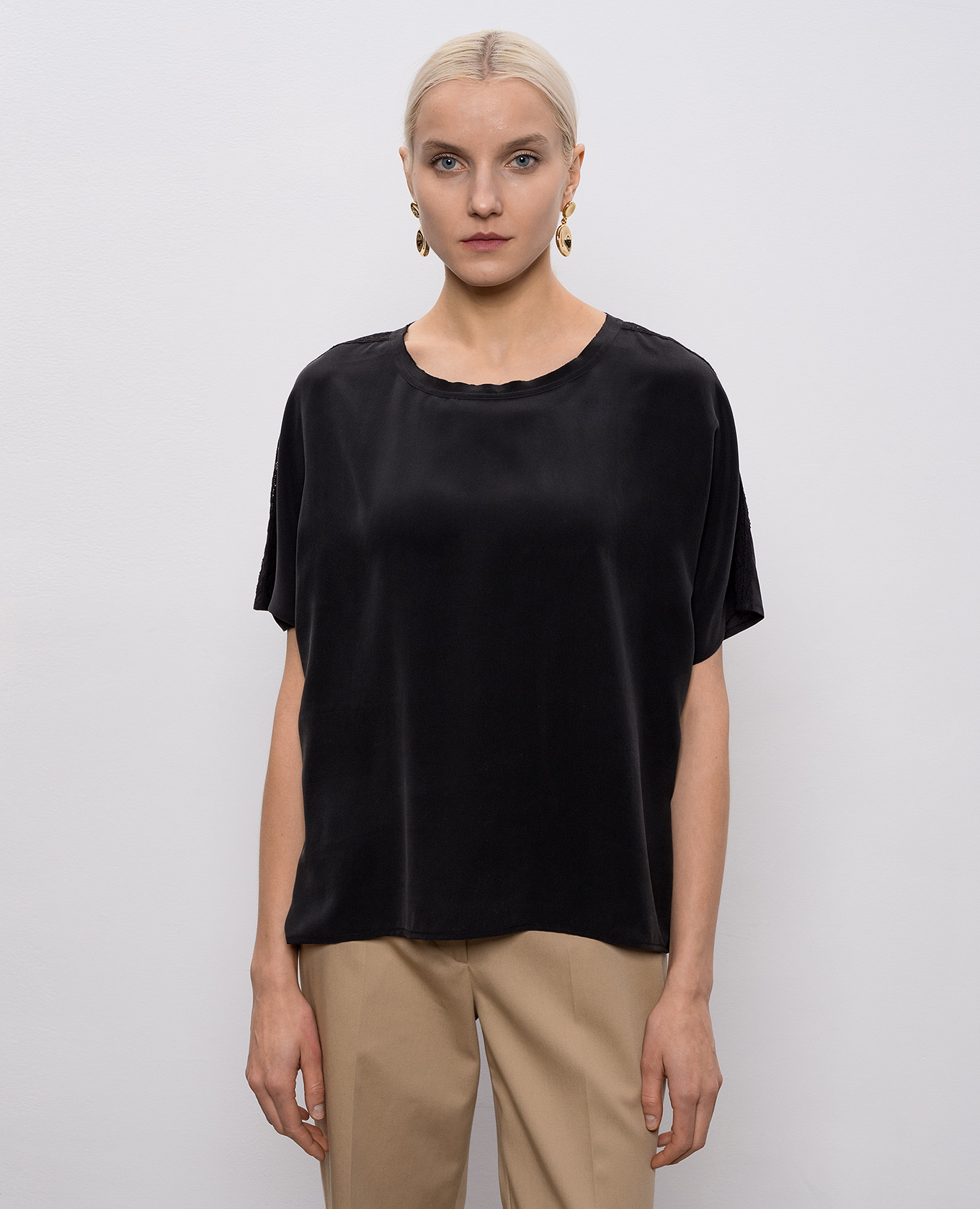 Gila black silk blouse Momoni 3