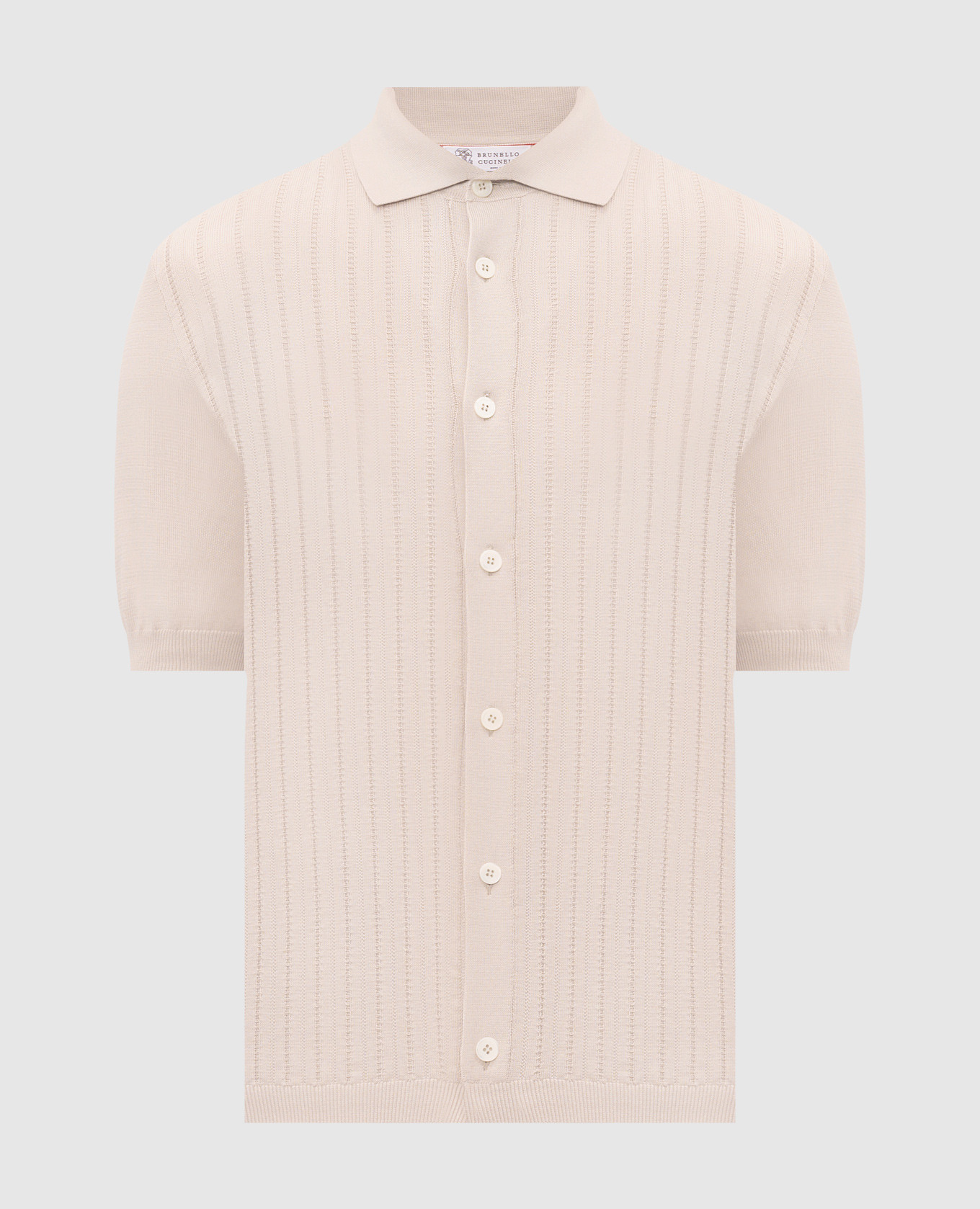 Beige shirt with short sleeves