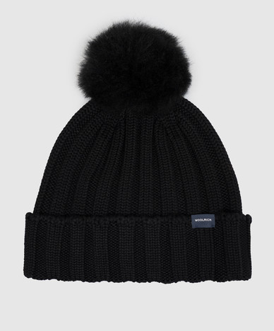 Black wool hat with pompom