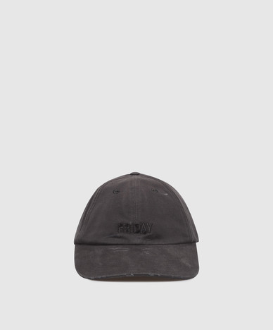 Black cap with vintage effect