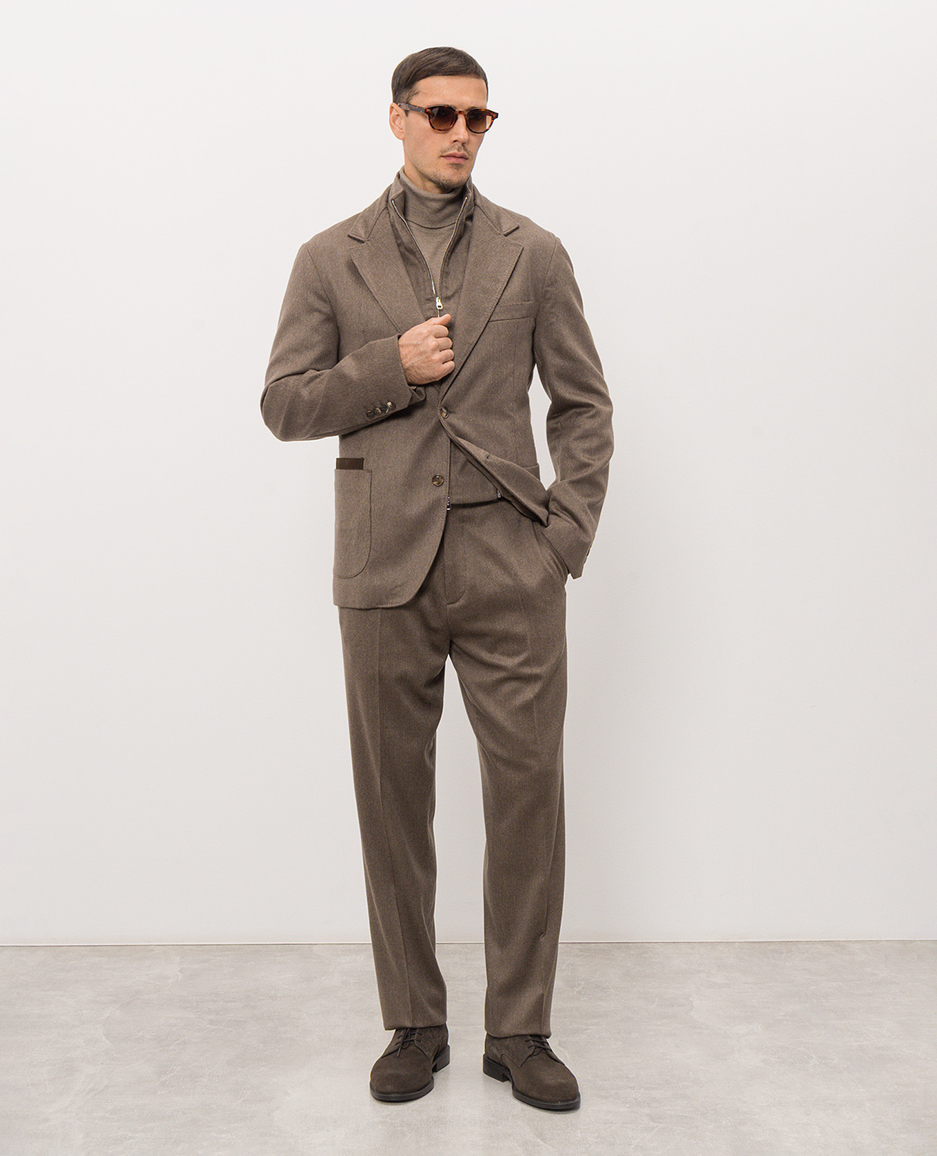 Brown cashmere blazer with placket Brett Johnson 2