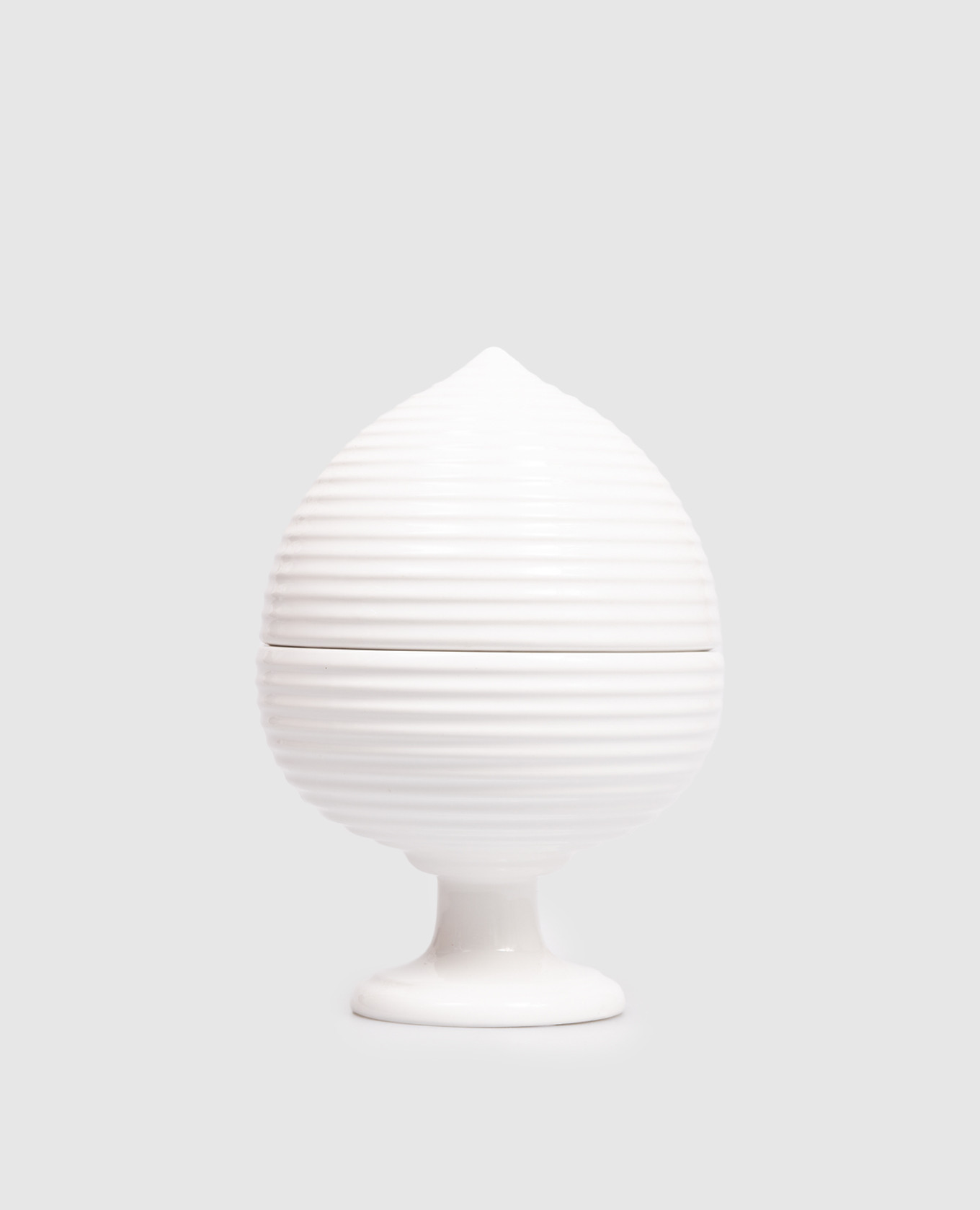 

Gemme D'Autunno scented candle in a ceramic candle holder with lid Palais Royal, White