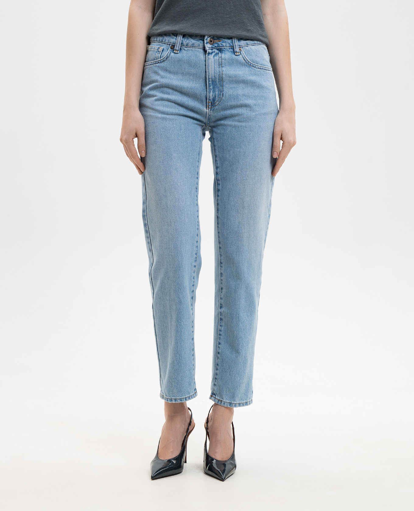 Blue jeans with logo patch Solotre 3