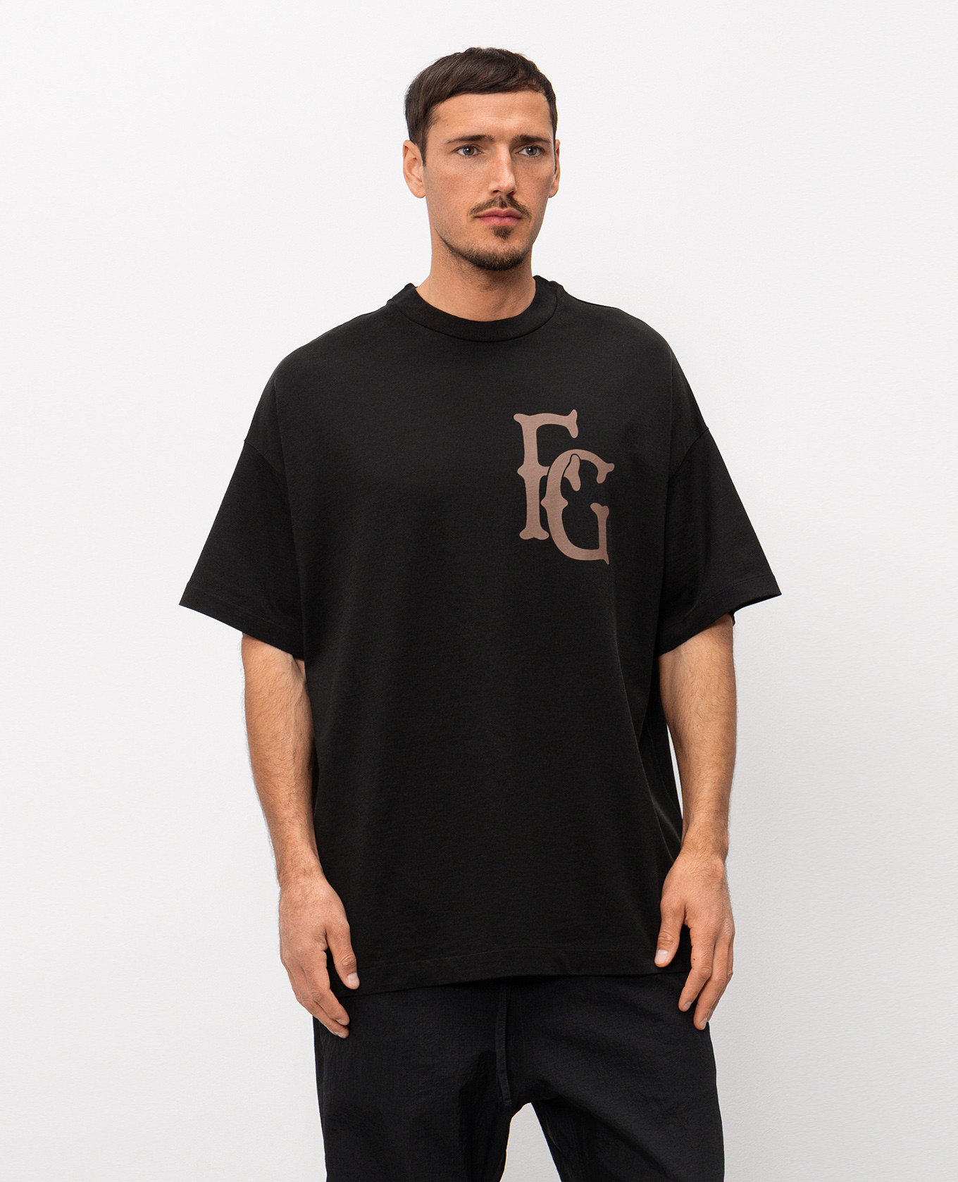 

Black T-shirt 43 Fear of God