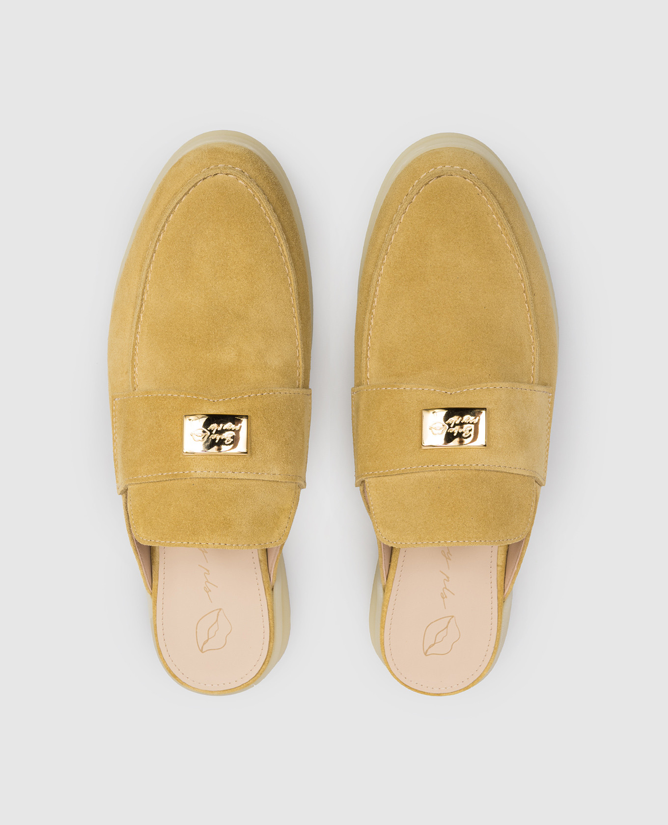 Yellow suede loafers with logo engraving Babe Pay Pls 4