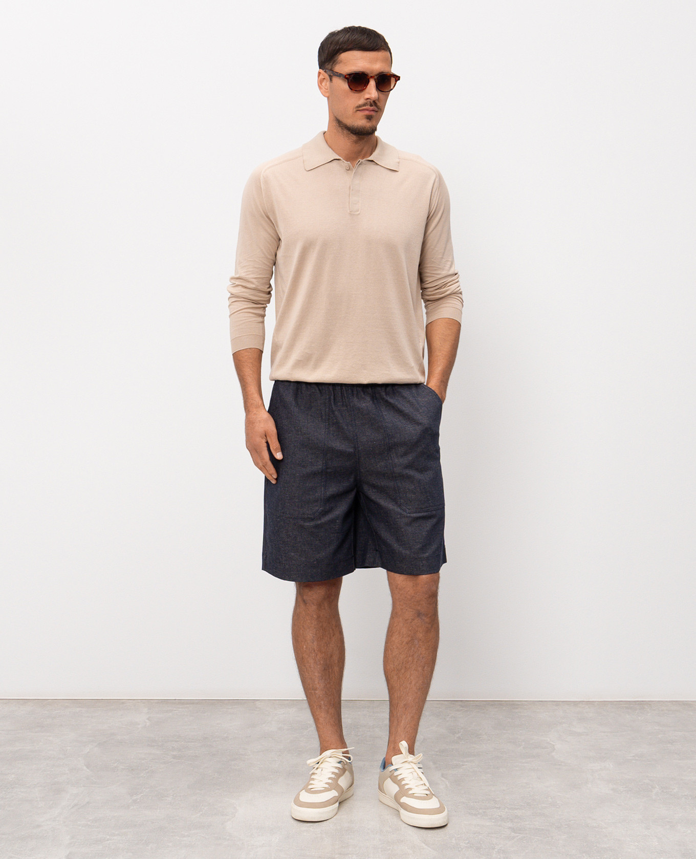 

Beige long-sleeved polo shirt Sease