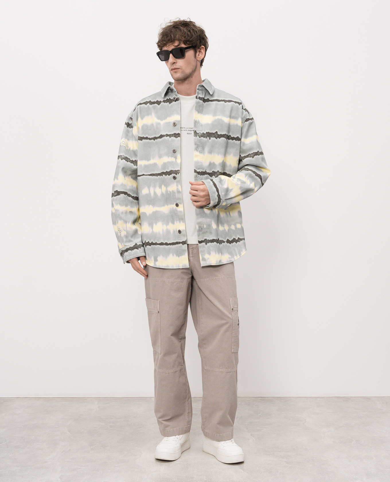 

Grey cargo pants with logo embroidery Off-White