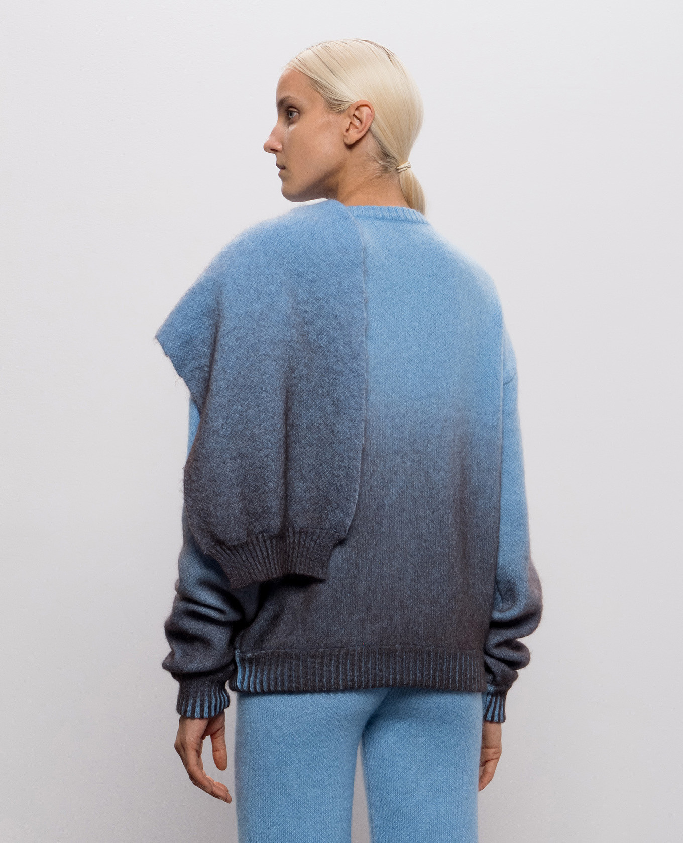 Blue wool sweater with scarf Rowen Rose 4