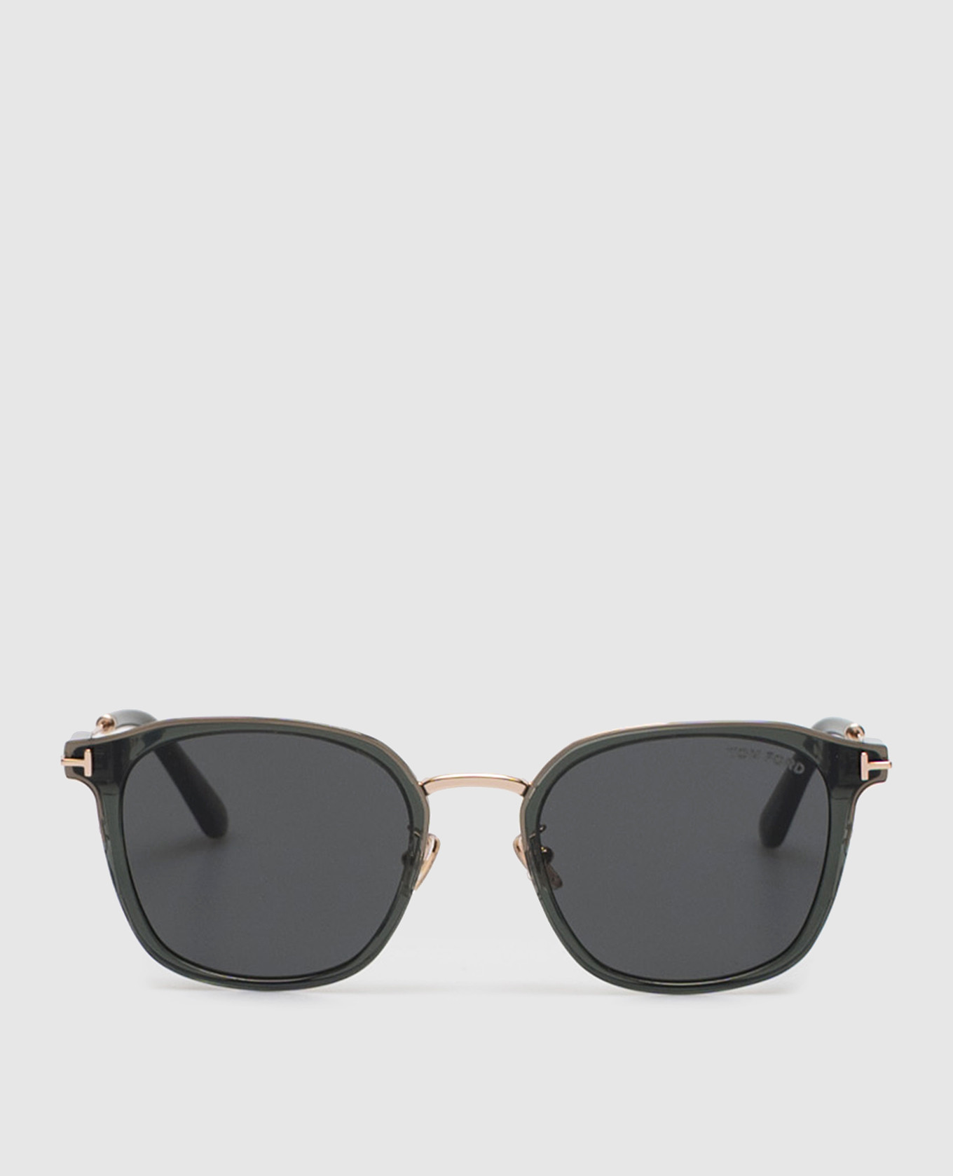 

Green sunglasses Tom Ford