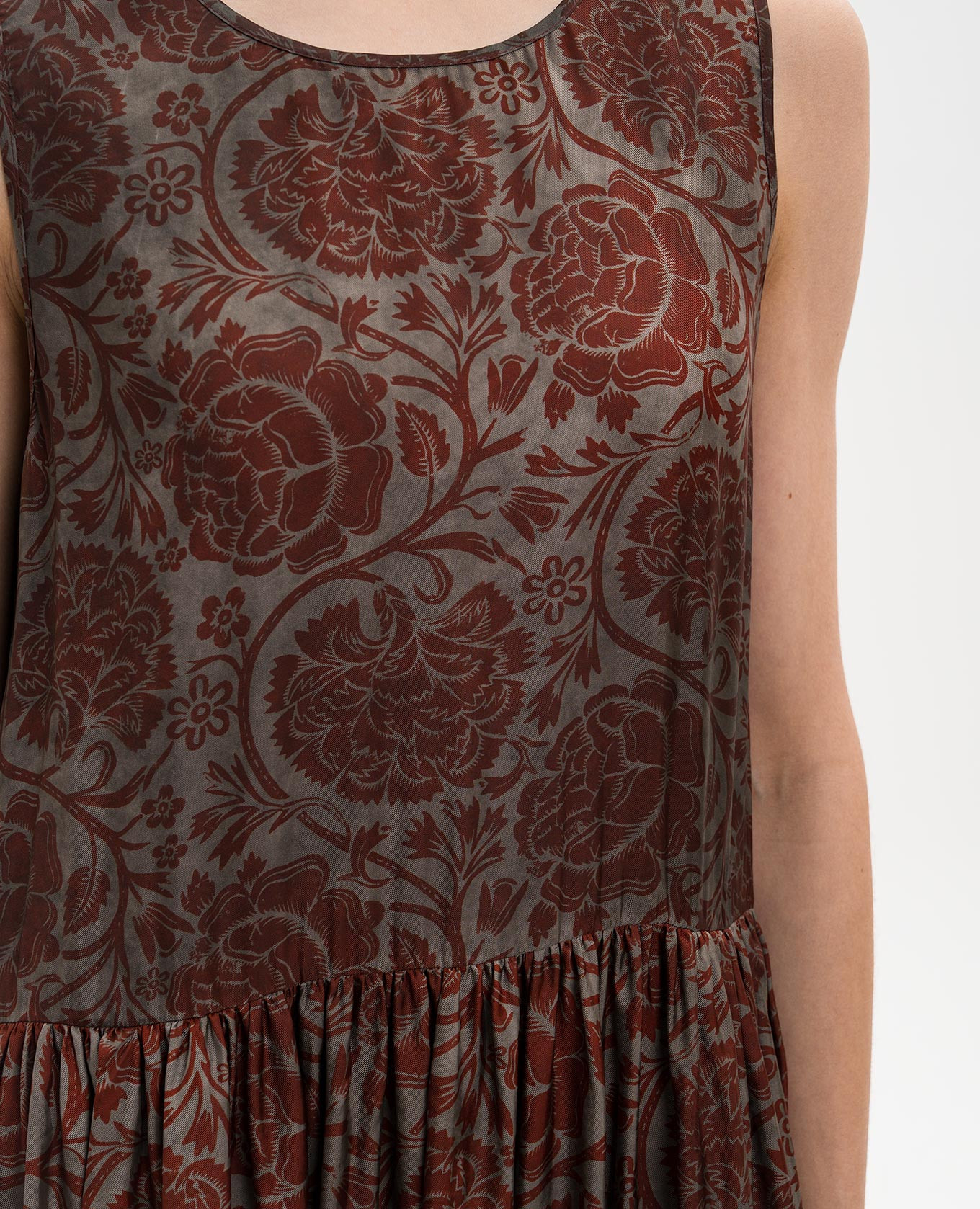 Adral dress in floral print UMA WANG 4