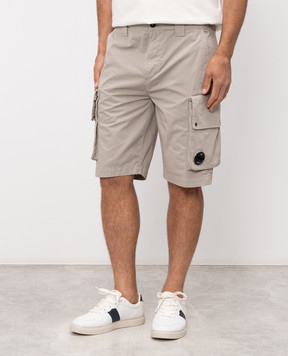 C.P. Company Grey cargo shorts with logo patch MBE245A110340O