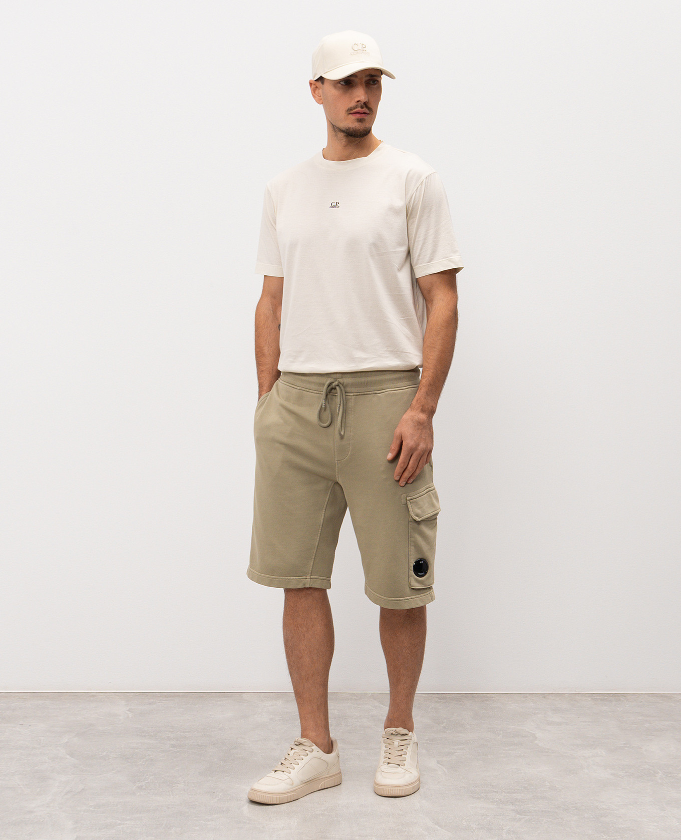 Khaki shorts with logo C.P. Company 2