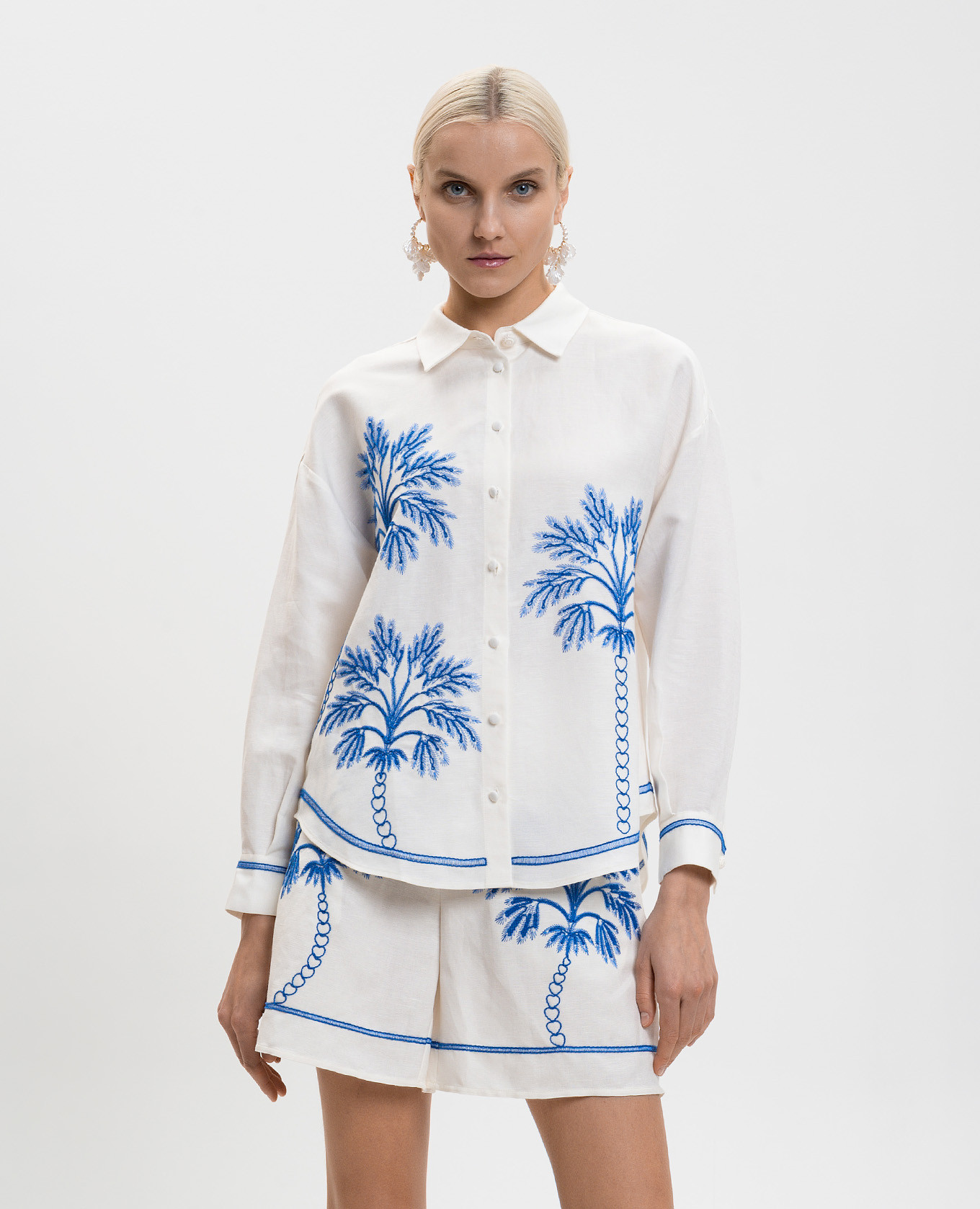 

White linen shirt with contrast embroidery Twinset