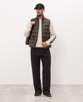 Moncler Gray logo with contrasting logo L20918D0000389AUG