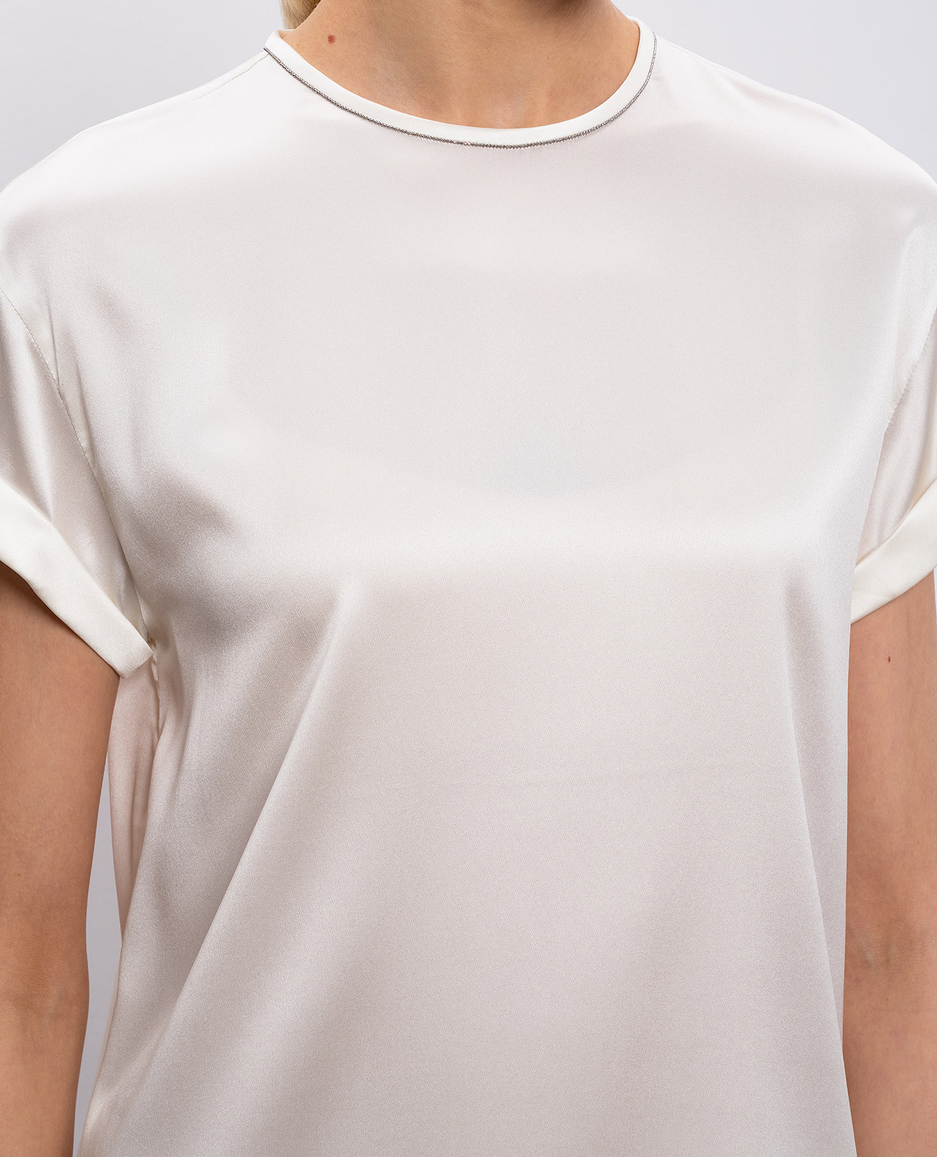 

White silk top with monil chain Brunello Cucinelli