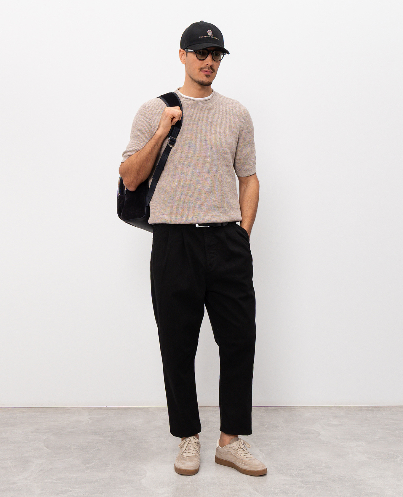 

Beige knitted T-shirt with linen Brunello Cucinelli