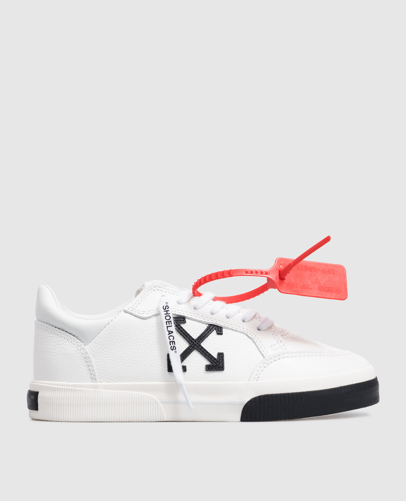 White leather Vulcanized sneakers