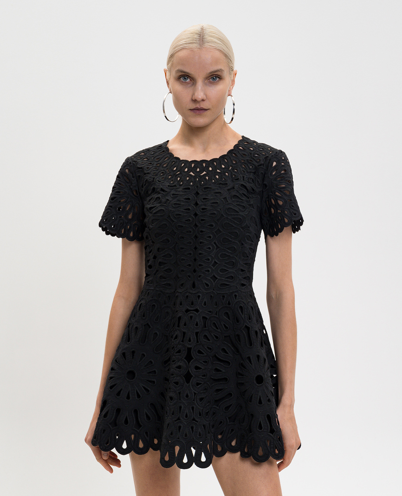 Black dress by Emrys Simkhai 3