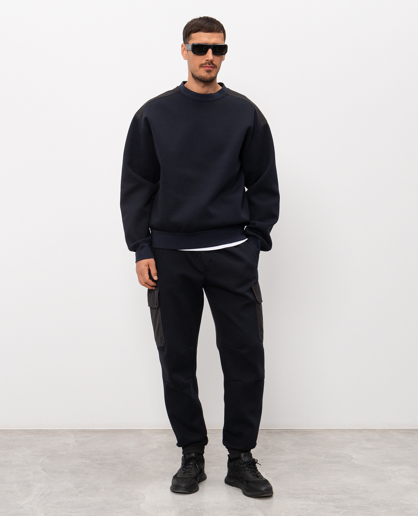 Blue cargo joggers with logo patch Dolce&Gabbana 2