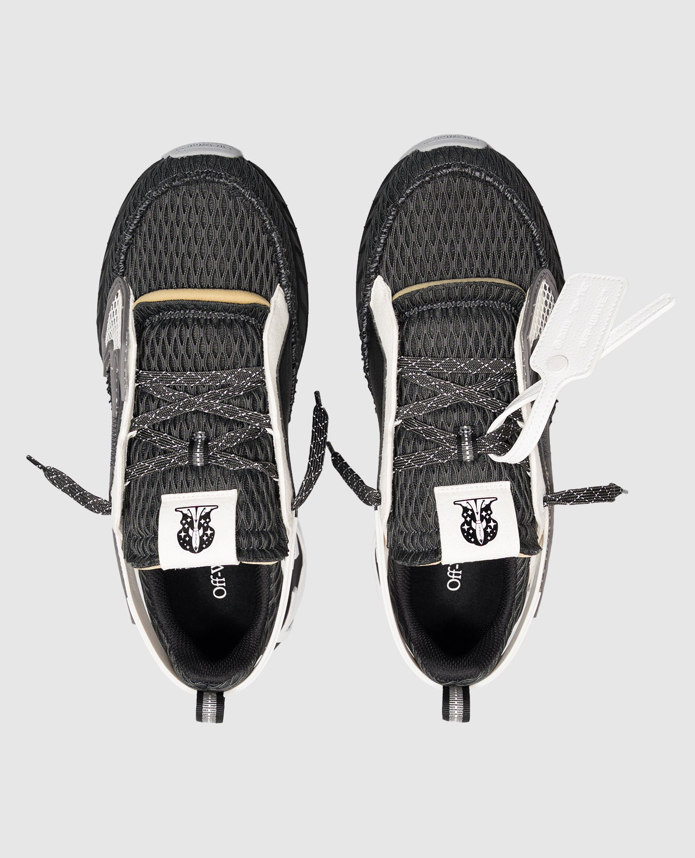 Black Space Memo sneakers Off-White 4