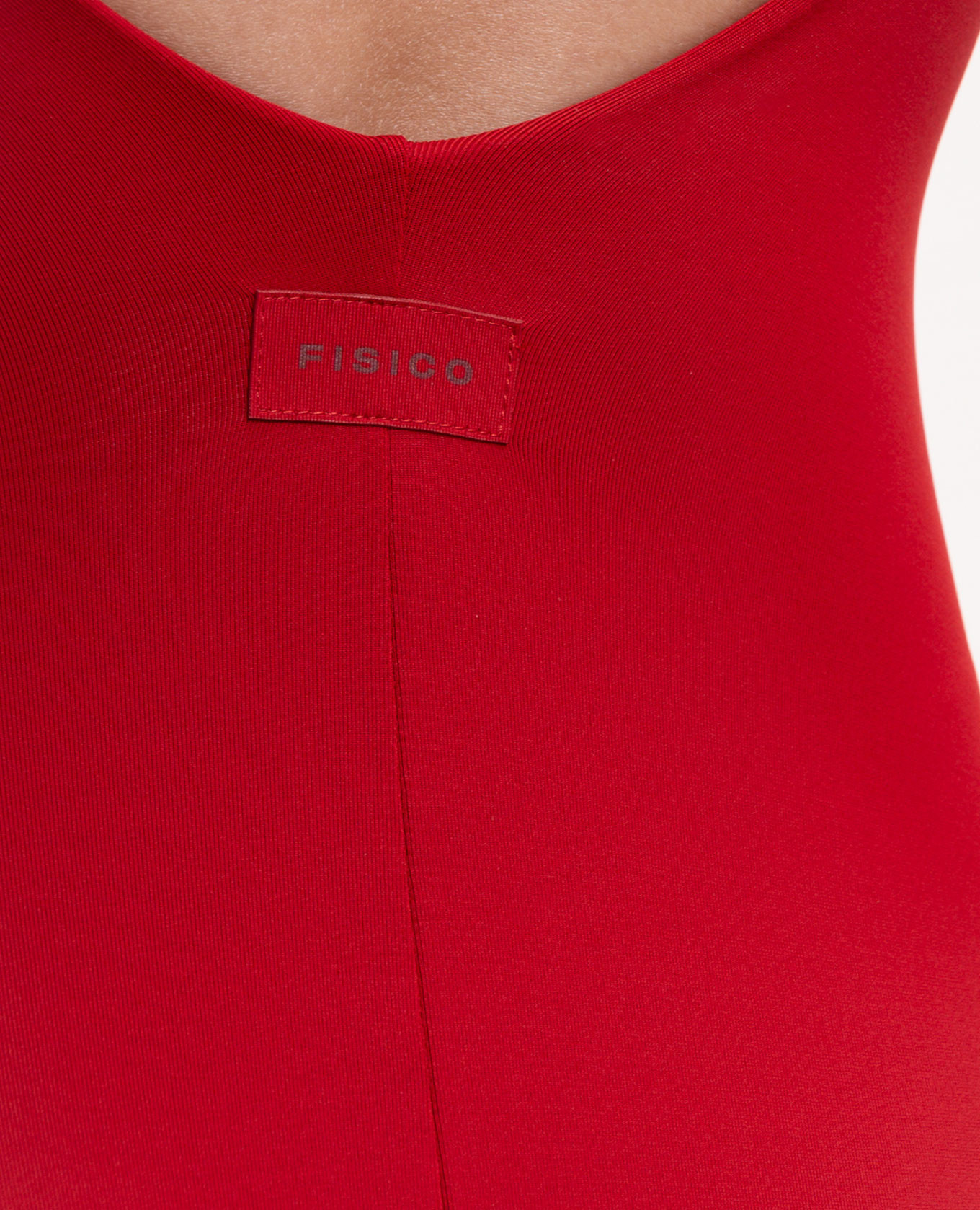 Red swimsuit Fisico 4
