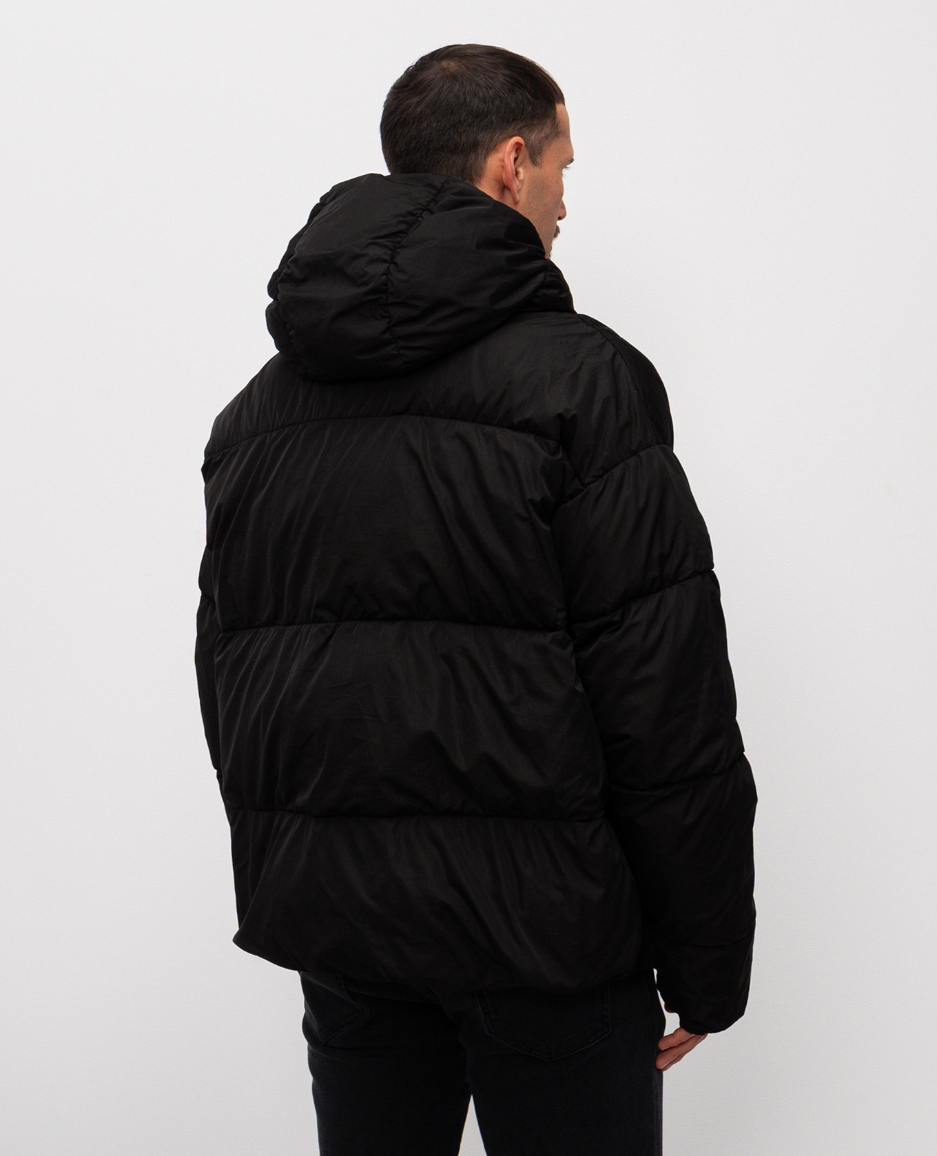 

Black down jacket with logo patch Iceberg