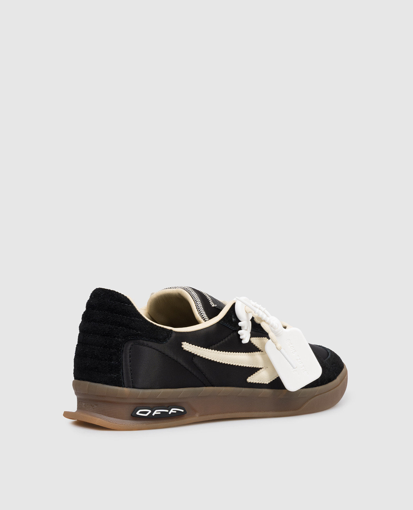 

Black End Of Play combo sneakers Off-White