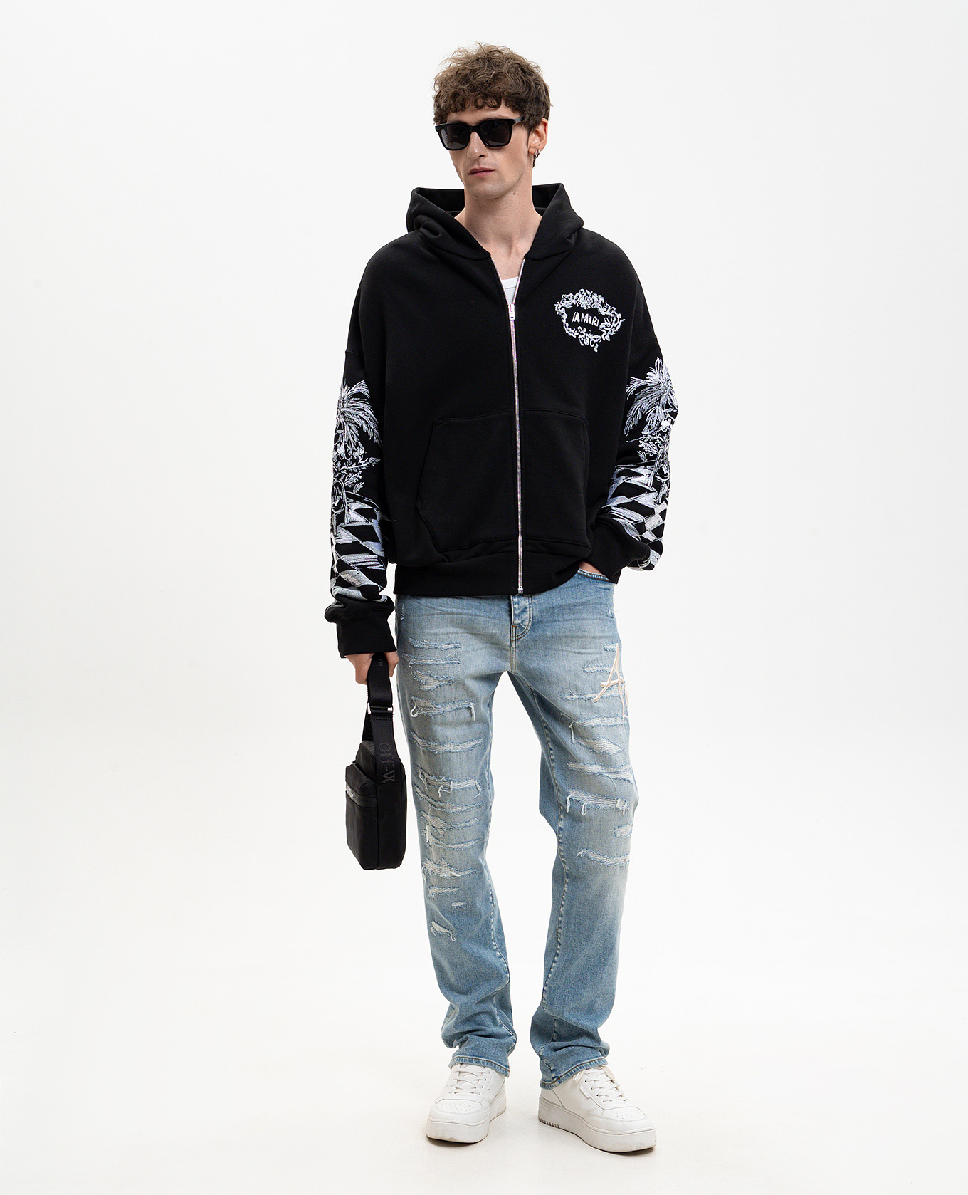 

Blue jeans with holes AMIRI, Light blue