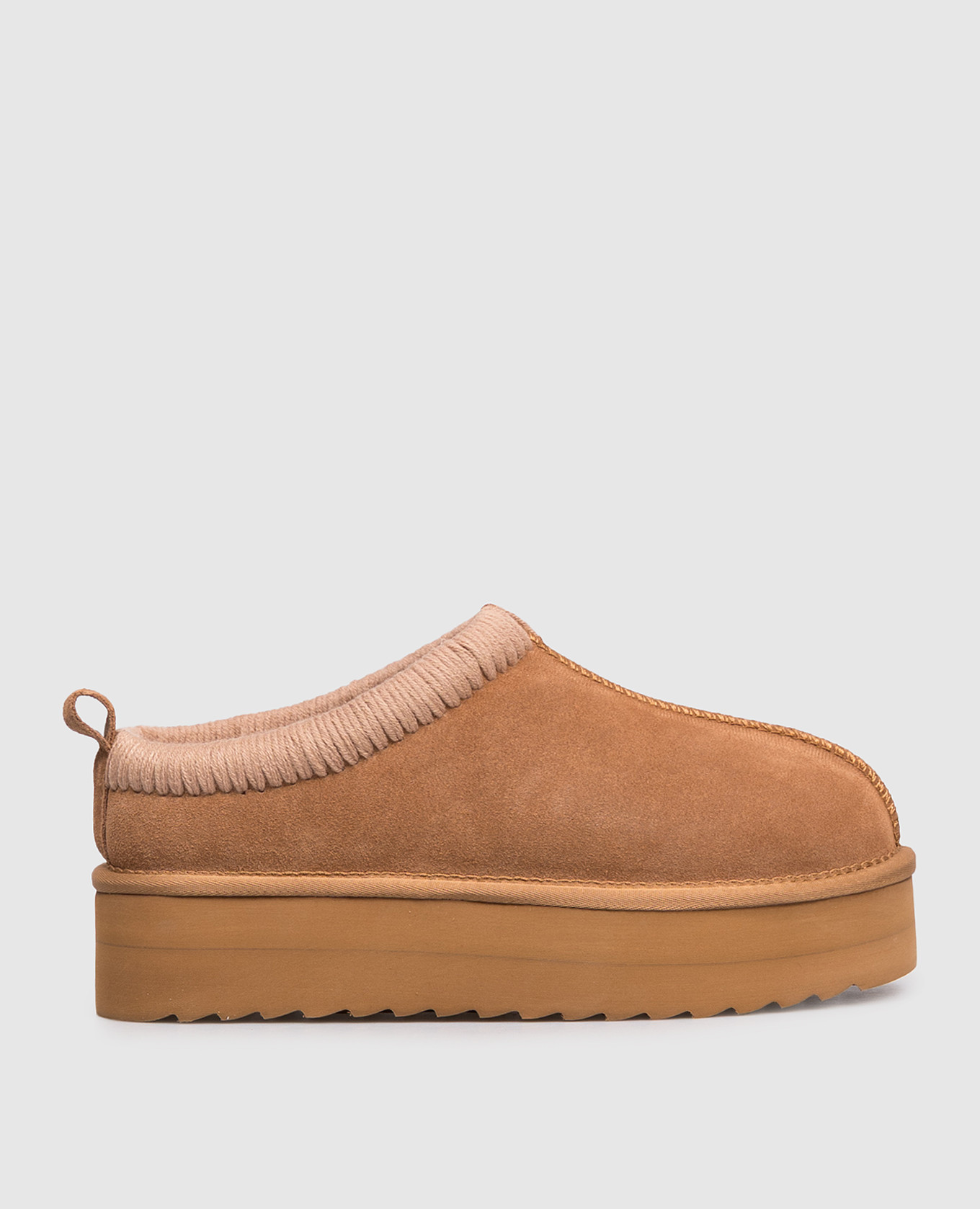 

Brown suede clogs with fur Colors of California