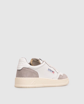 AUTRY MEDALIST white leather sneakers with embossed logo AULMFT15