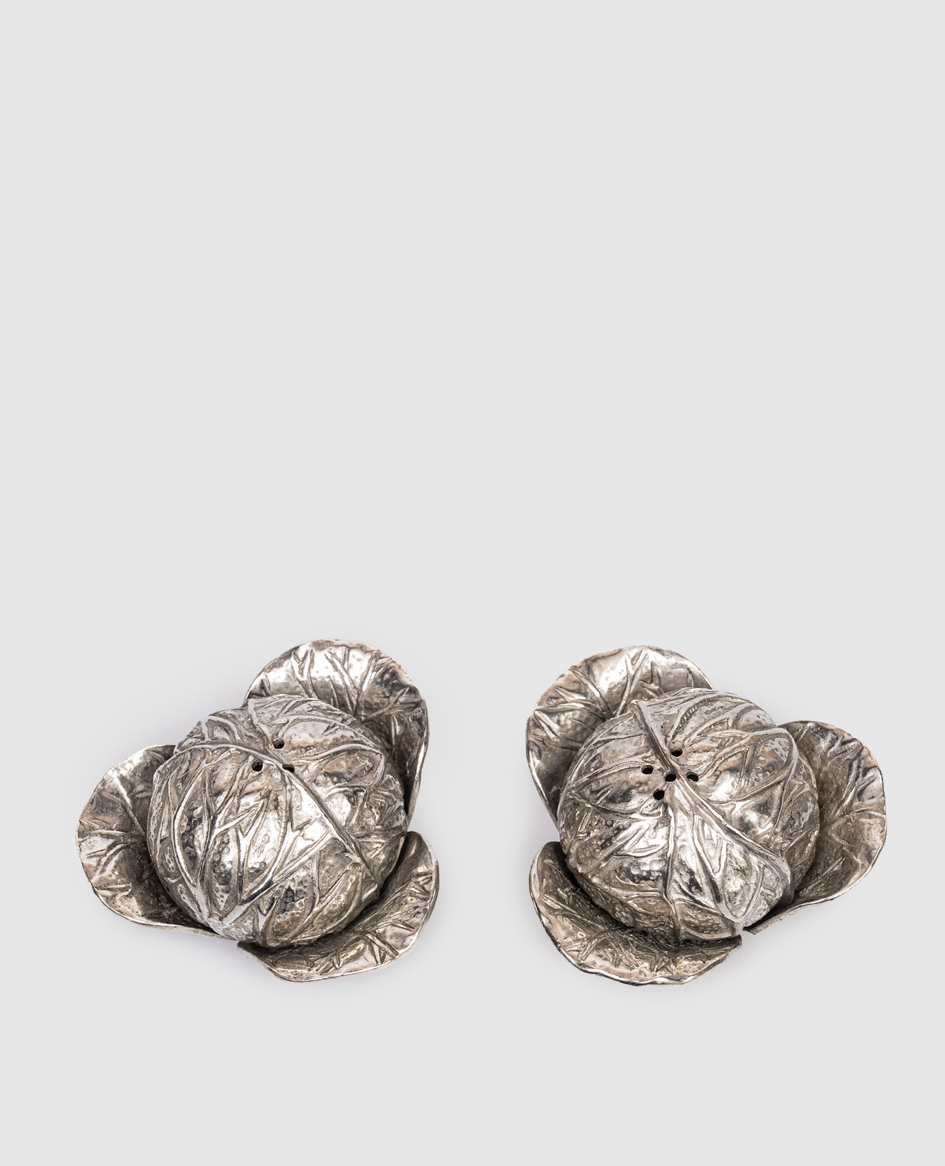 

Silver Cabbage Spice Set Au Bain Marie